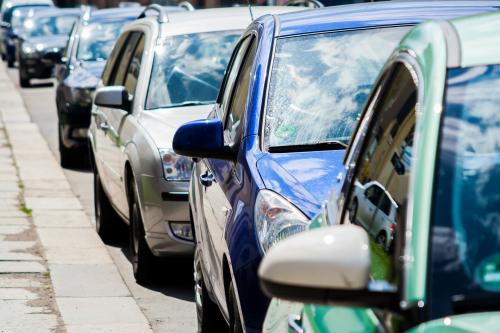 DO YOU PARK YOUR VEHICLE AT THE JUNCTION OF PADIHAM ROAD AND THORN STREET ?   	
